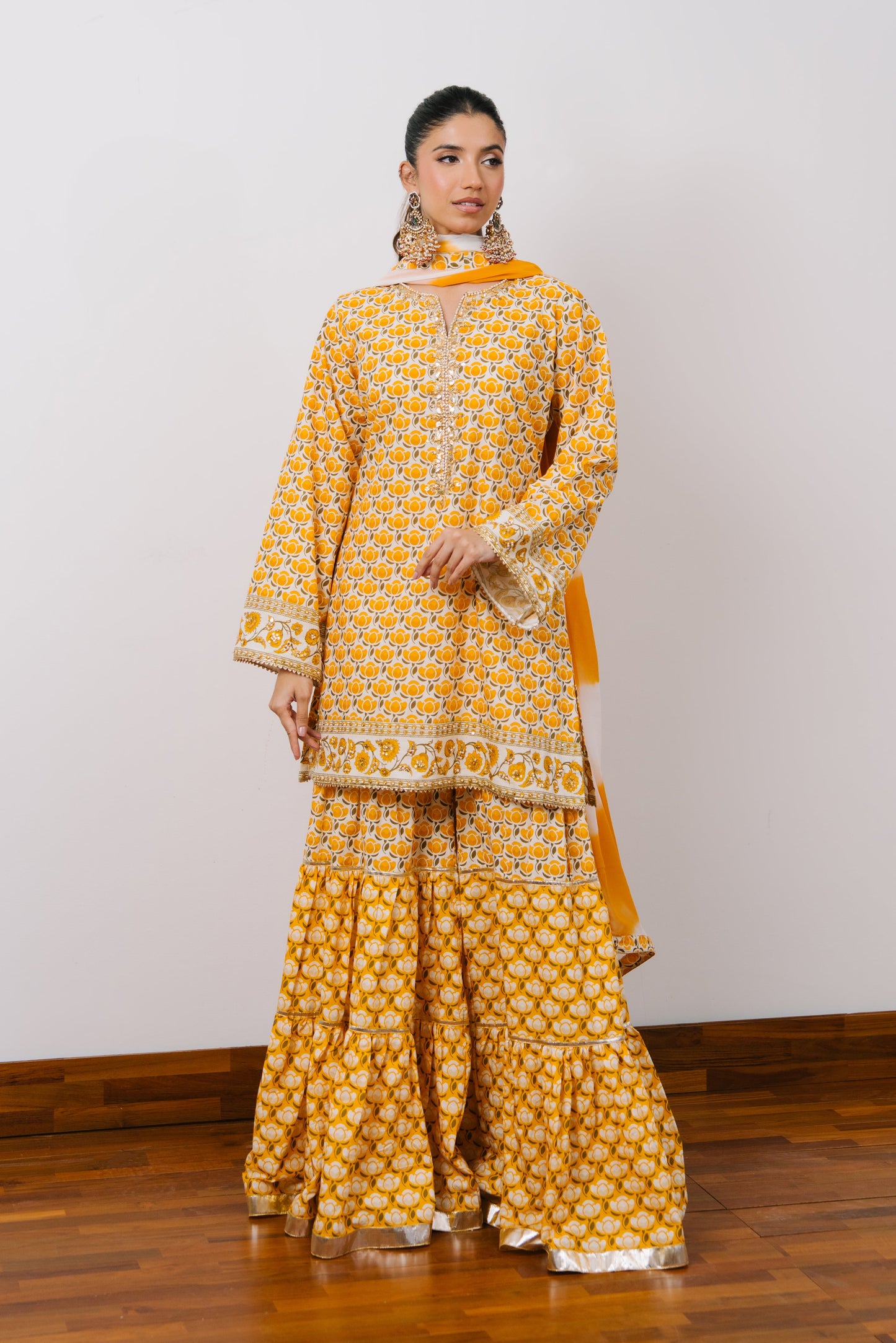 Basanti NJ-MN1-031